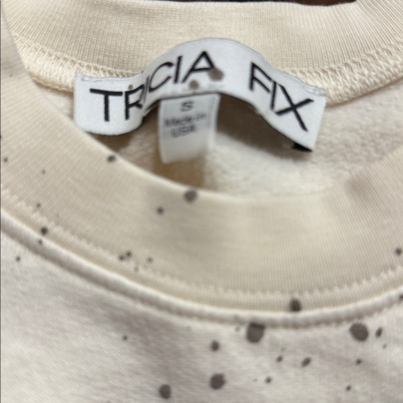 NWOT Tricia Fix Exclusive Denim & Kantha Patchwork Crewneck Sweatshirt in Ivory - Picture 5 of 8